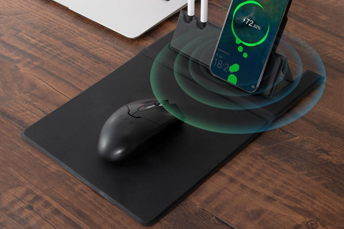 15W Fast Charging Wireless Mouse Pad with Foldable Design, Multi-Function PU Leather Desk Mat for Office & Home